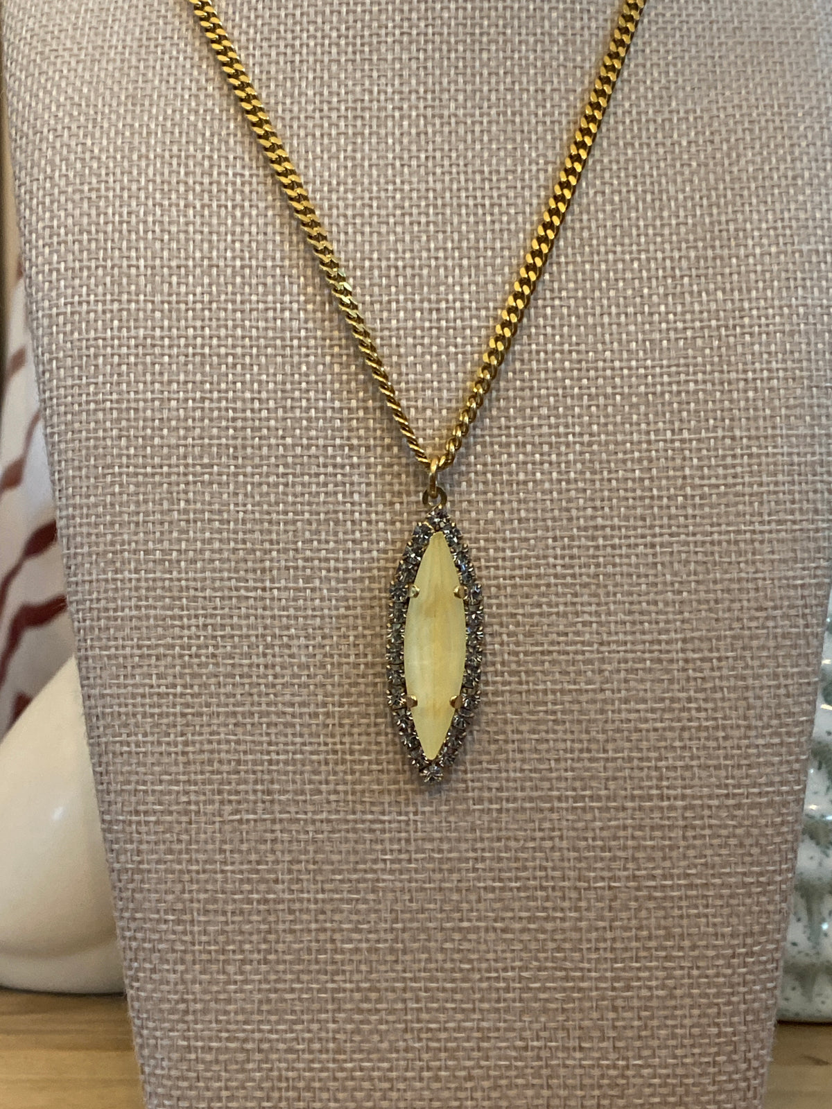 TOVA Alyssa Necklace in Fairy Dust Ultra Canary