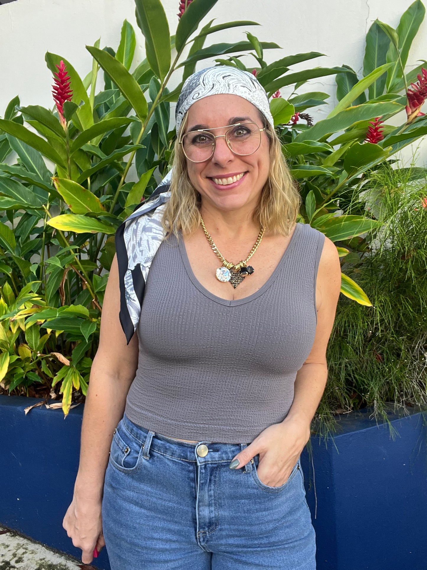 Charcoal Essential Top