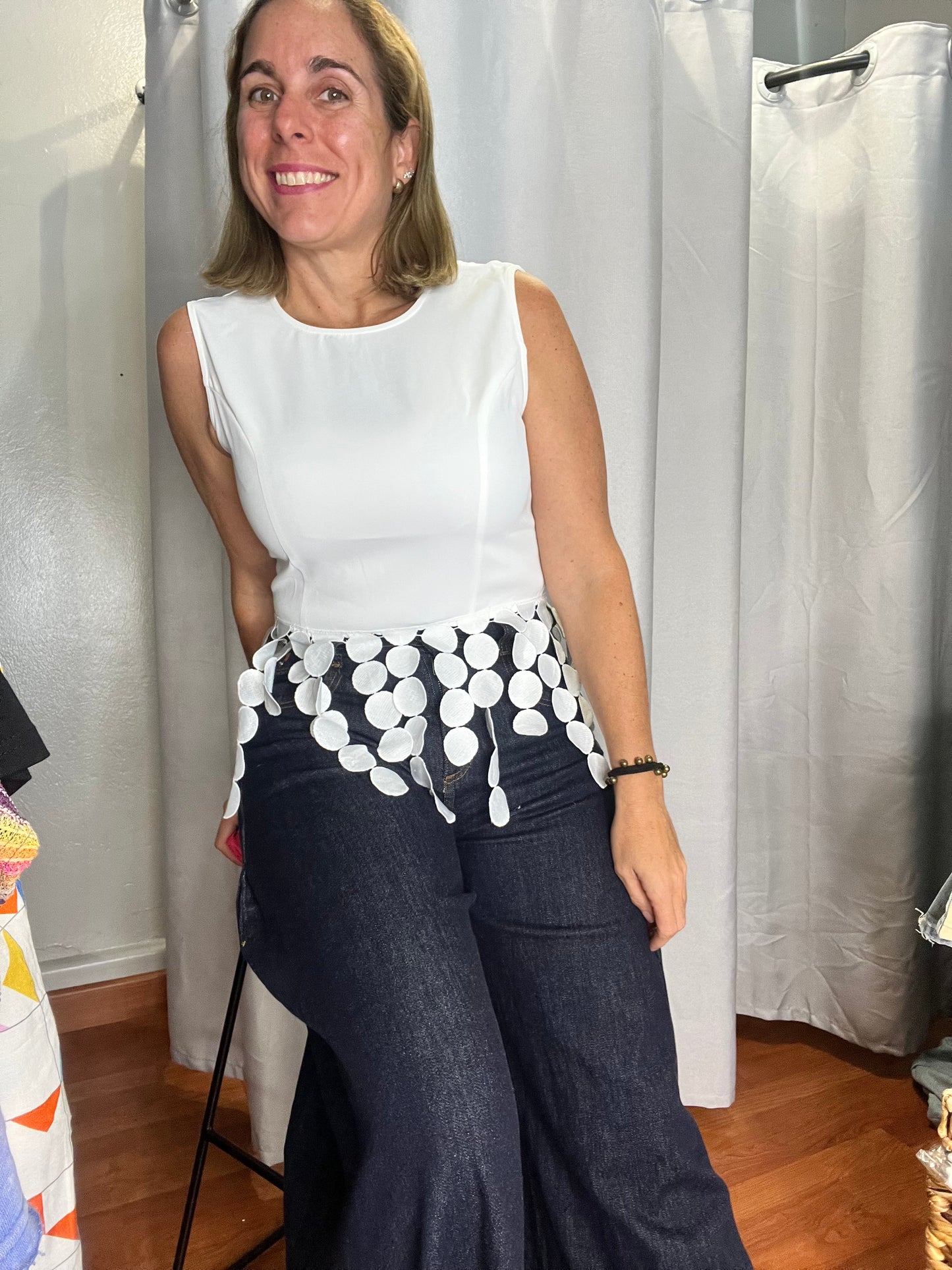 Mm white top