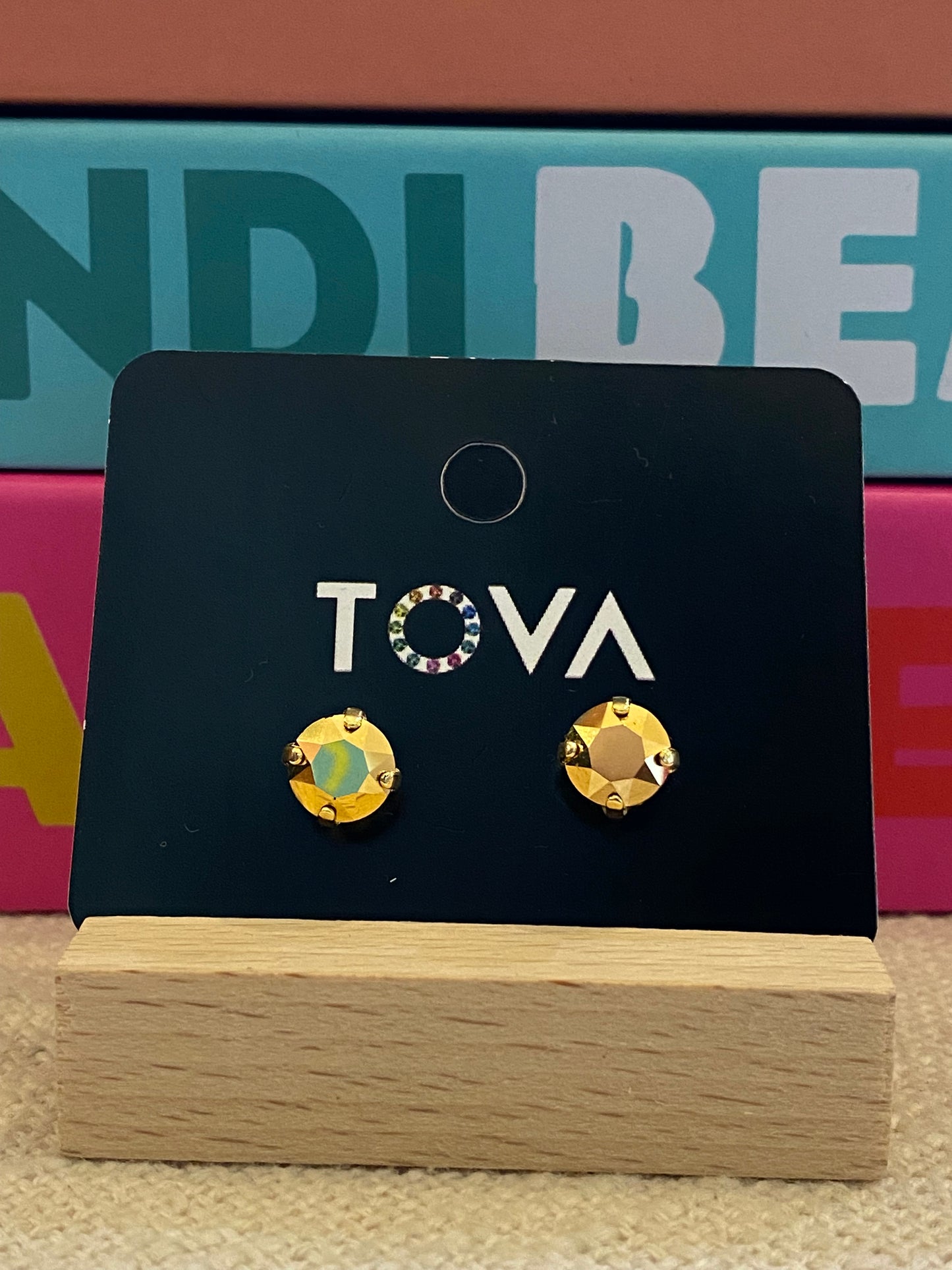 TOVA Oakland Studs in Aurum