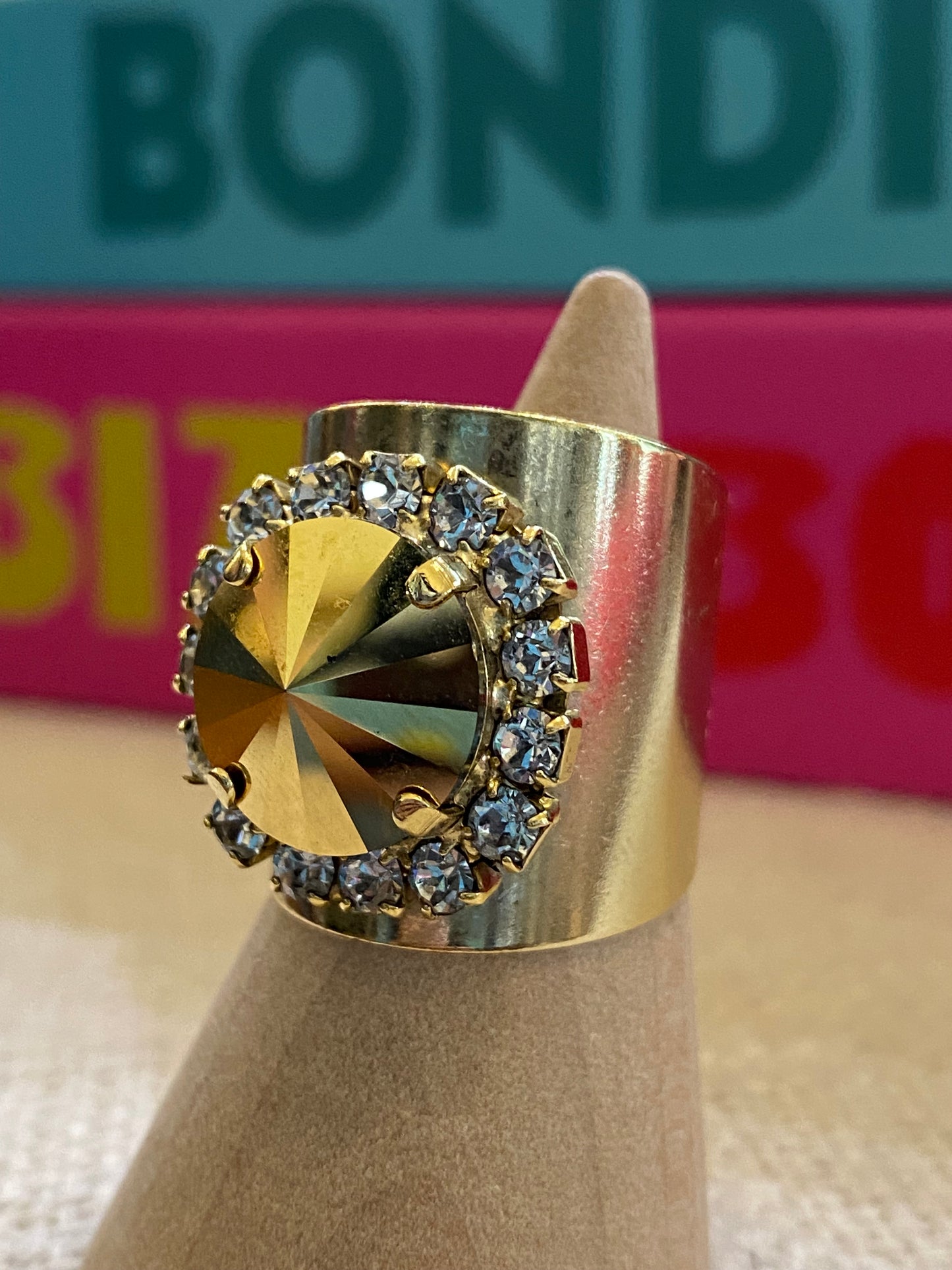 TOVA Nerissa Ring In Yelwyn