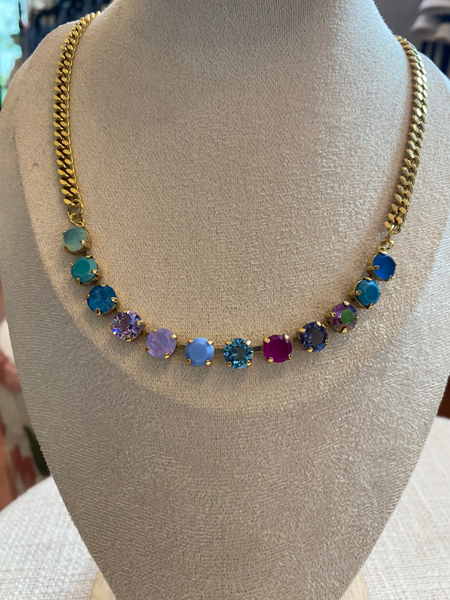 TOVA Mini Oakland Necklace in Prarie Fairy