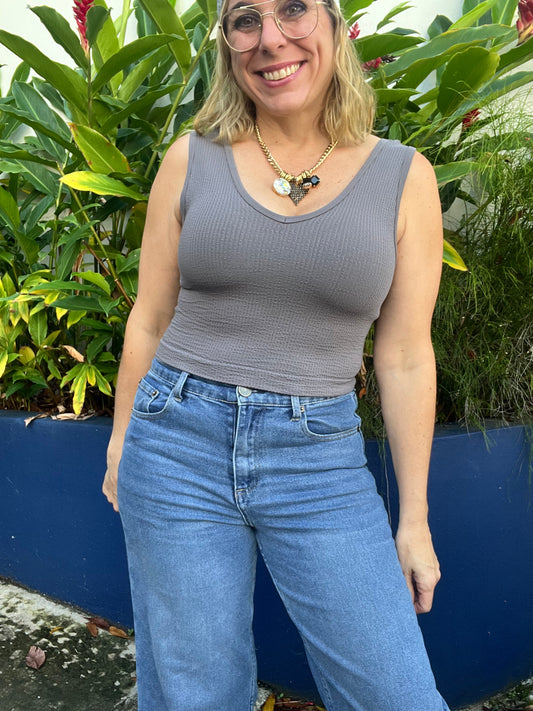 Charcoal Essential Top