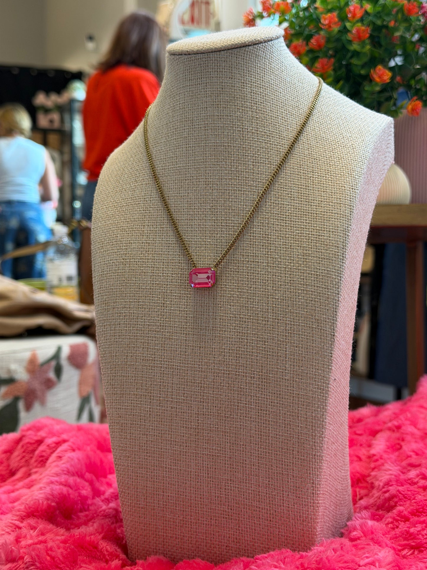 TOVA Rubin Necklace in Ultra Fuchsia Moon