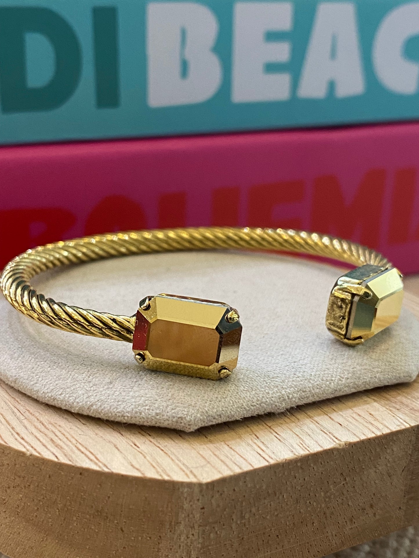 TOVA Charlotte Cuff in Rectangle Aurum