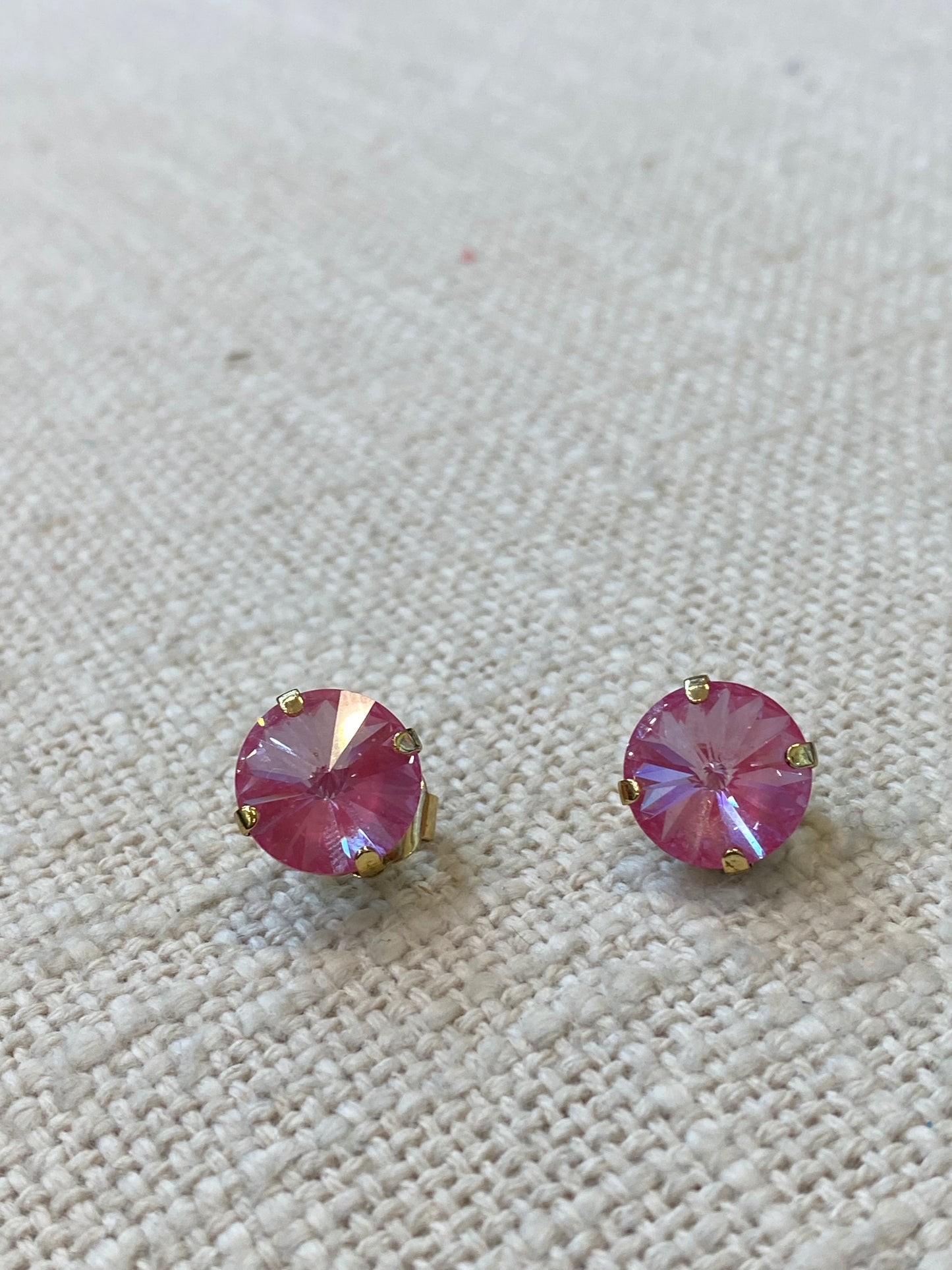 TOVA Basic Stud Ultra Fuchsia