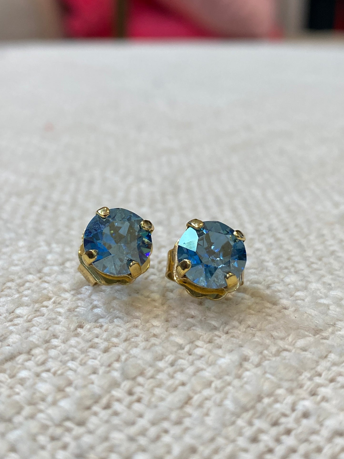 TOVA Oakland Studs Ice Blue