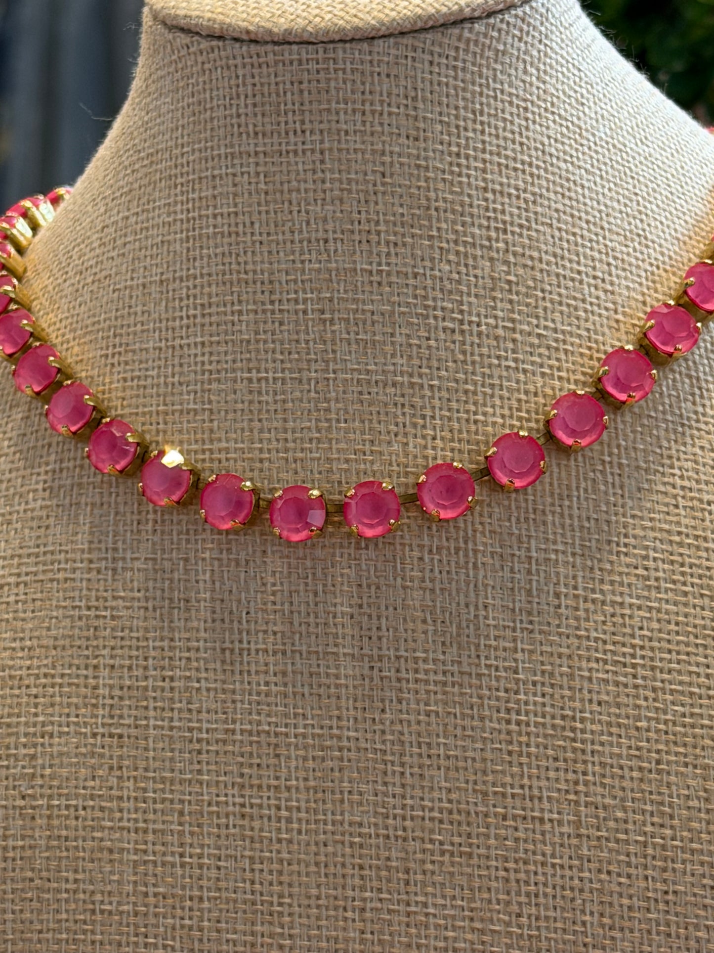 TOVA Oakland Necklace in Ultra Orchid