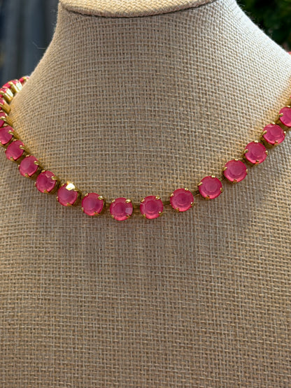 TOVA Oakland Necklace in Ultra Orchid