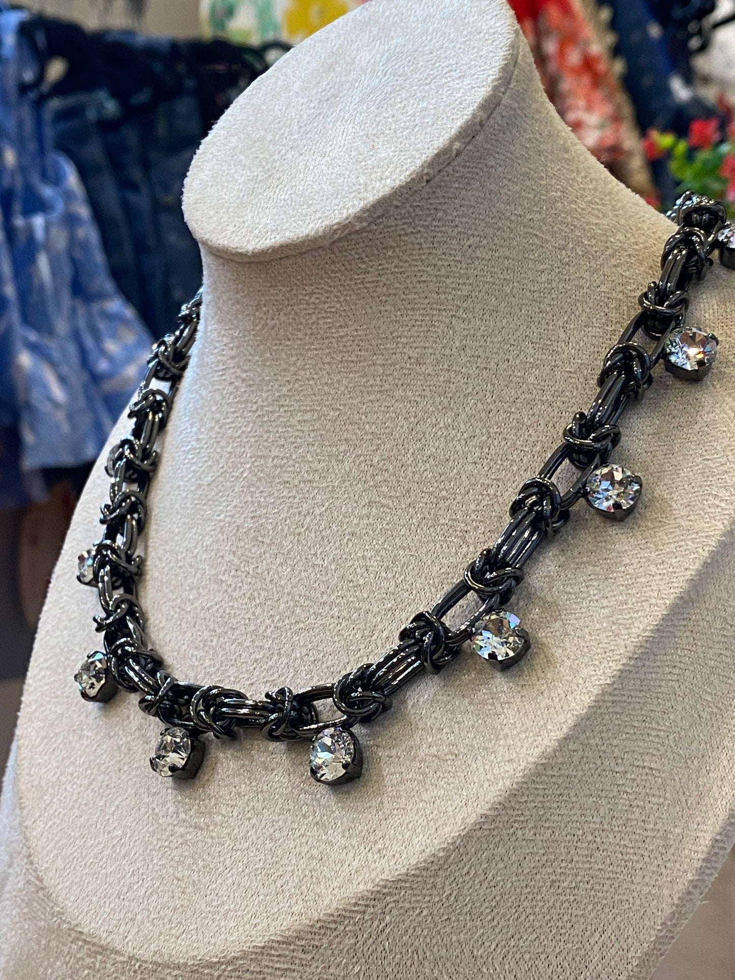 TOVA Priscilla Necklace black