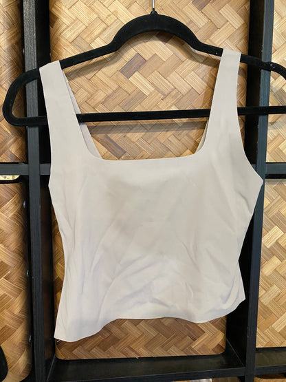 Basic Seamless Top