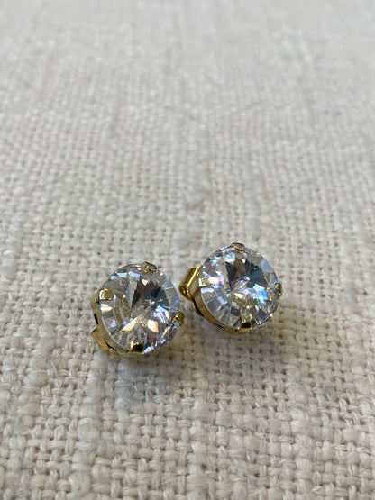TOVA Basic Stud Clear