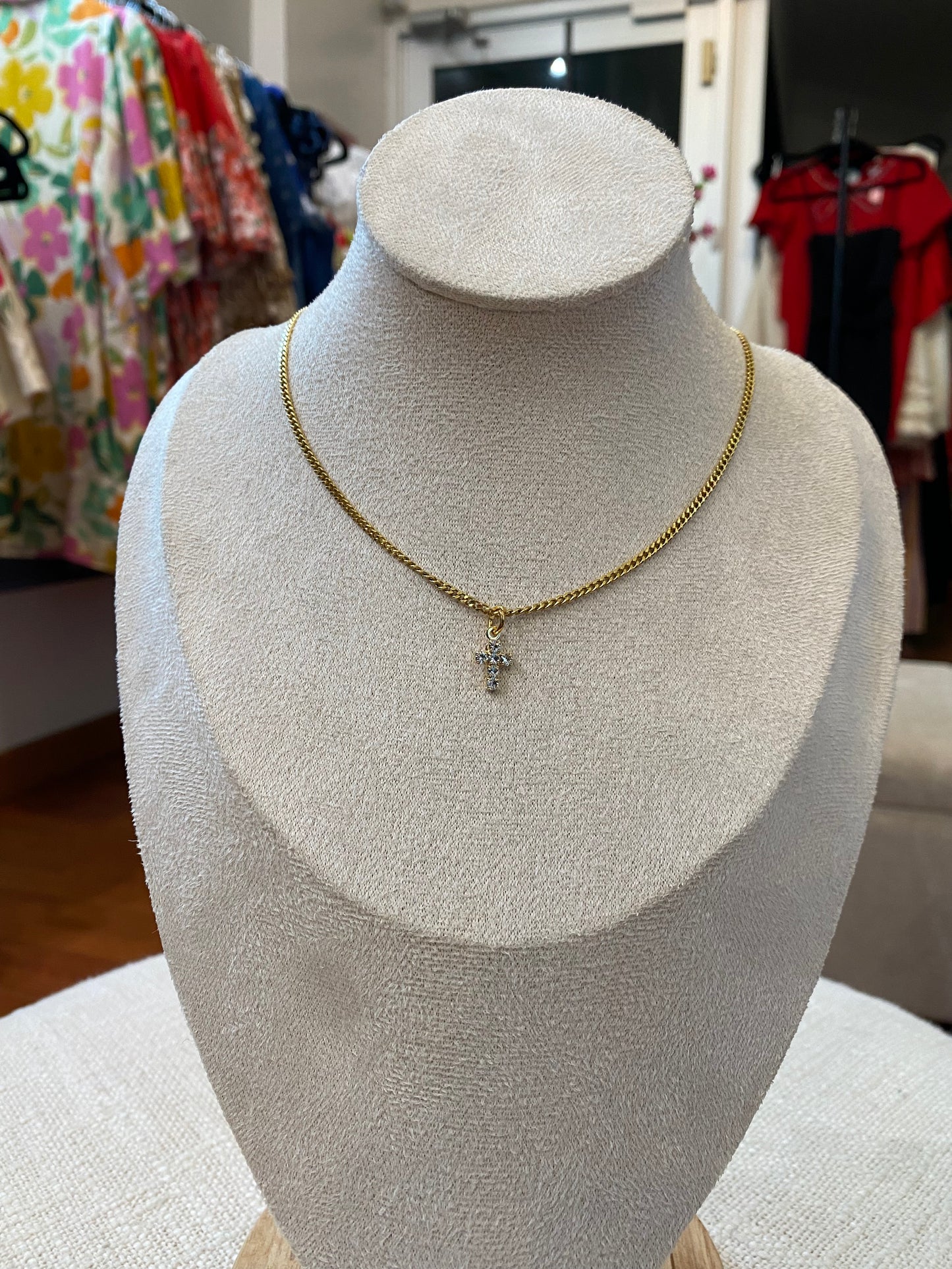TOVA Single Cross in Clear