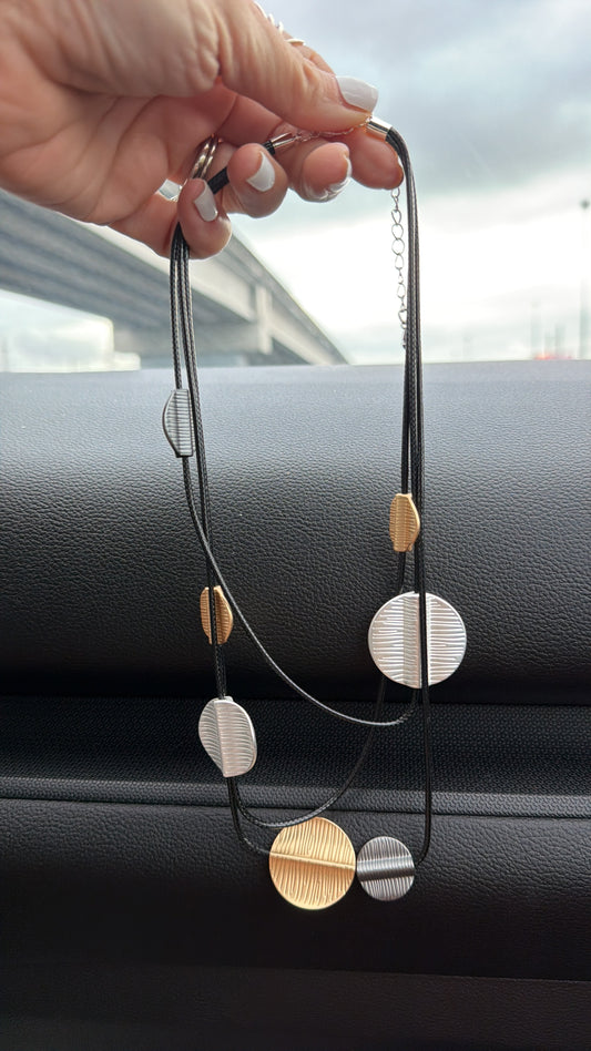 Circle necklace