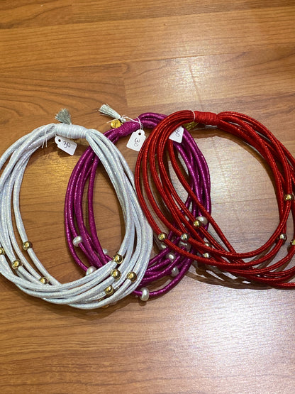 Flecos Cortos: Metálicos con beads