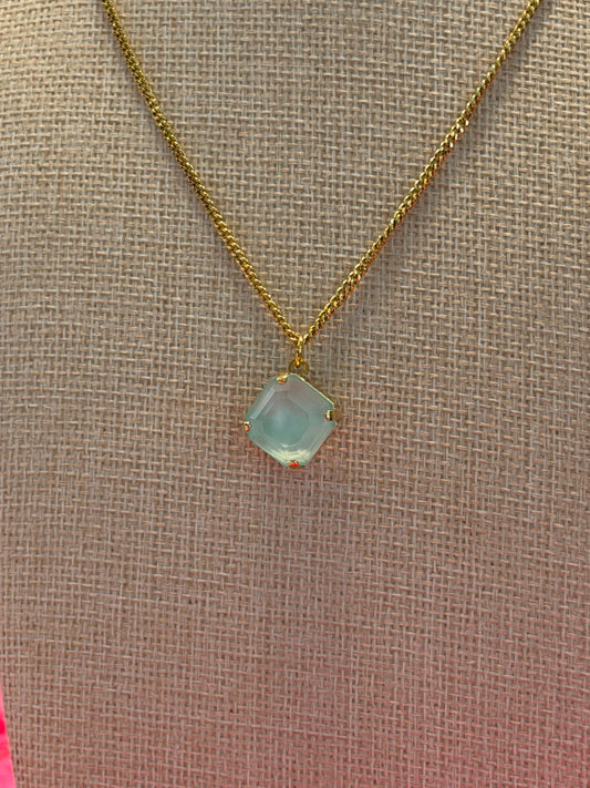 Nikki Necklace in Fairy Dust Ultra Mint