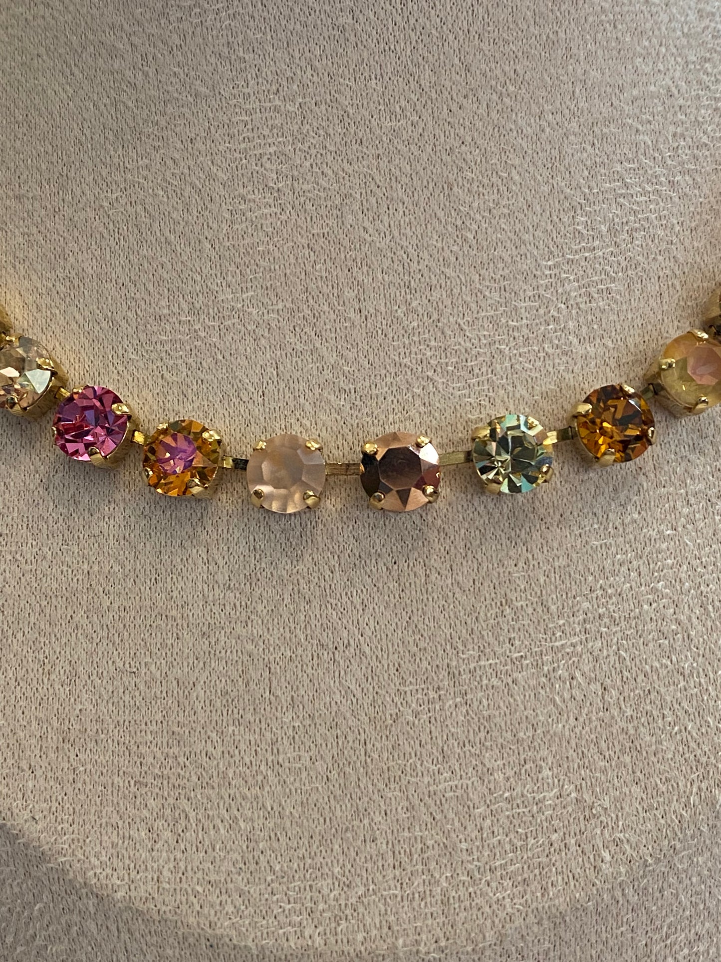 TOVA Oakland Necklace in Candy Glam Blush