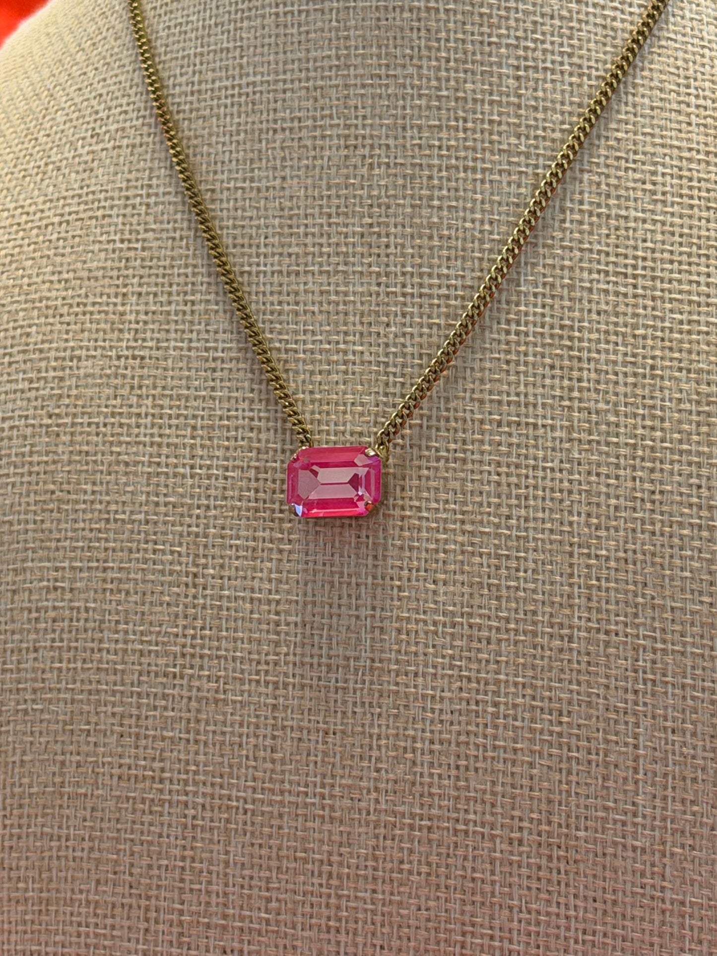 TOVA Rubin Necklace in Ultra Fuchsia Moon