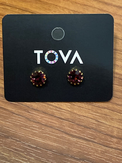 TOVA Chrisley Studs