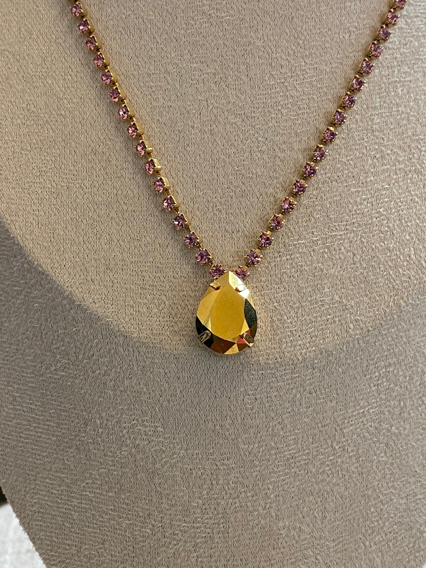 TOVA Millie Necklace in Light Rose/Aurum