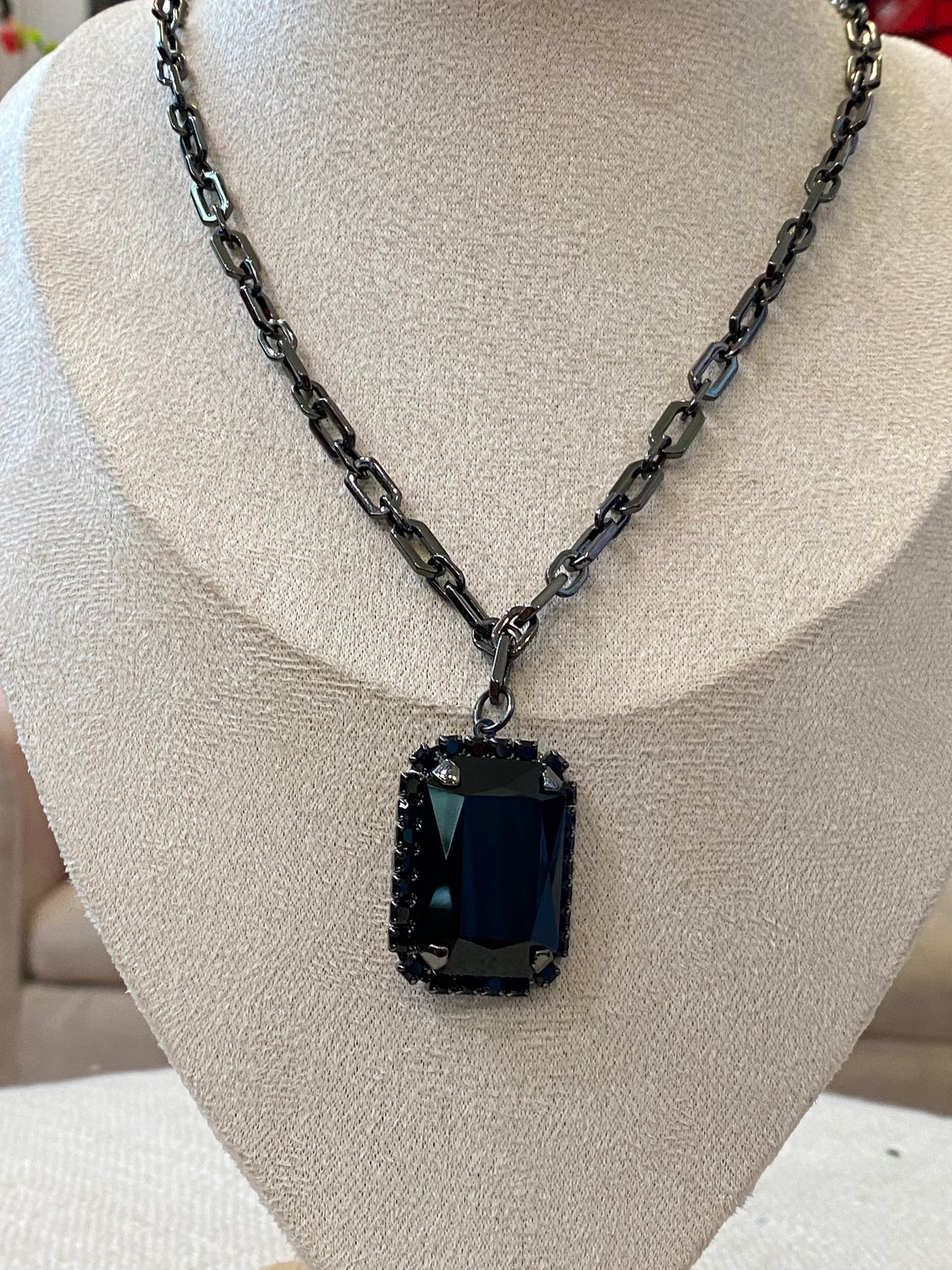TOVA Black Sky Mini Soleil Necklace