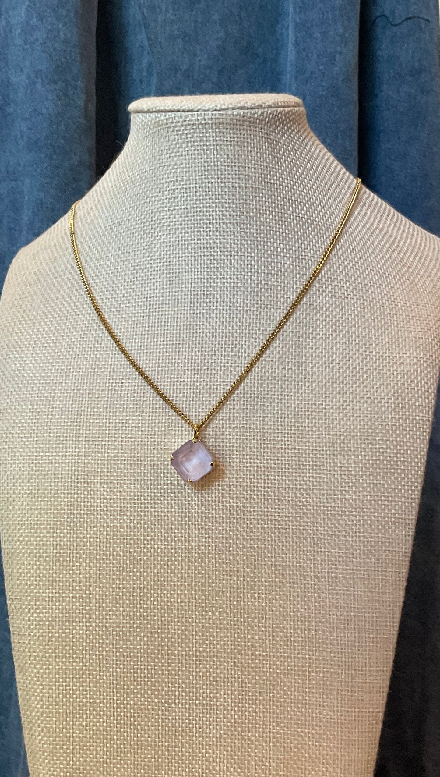 TOVA Nikki Necklace Petal Pink