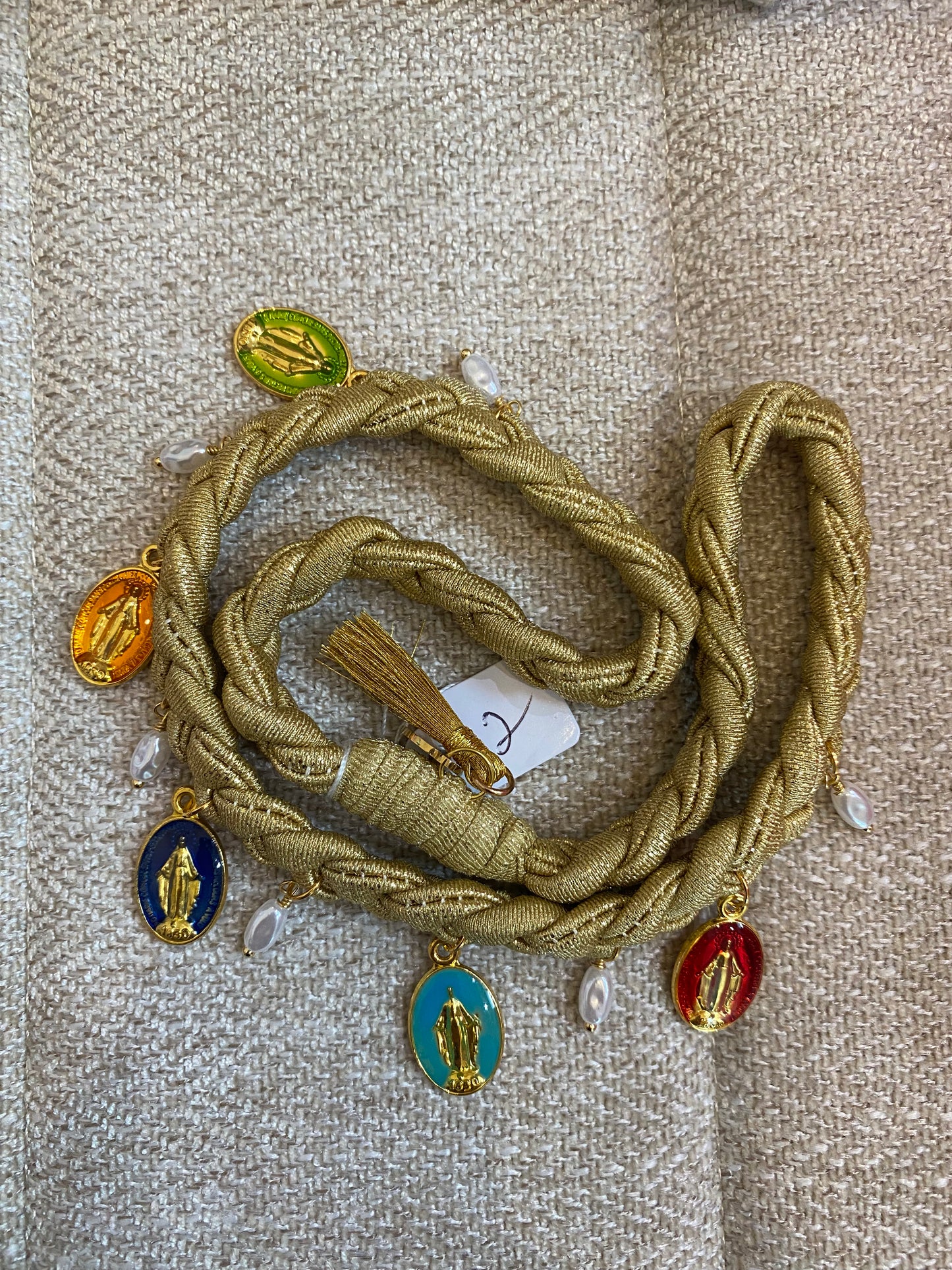Flecos Blessed Gold Short (with pearls)