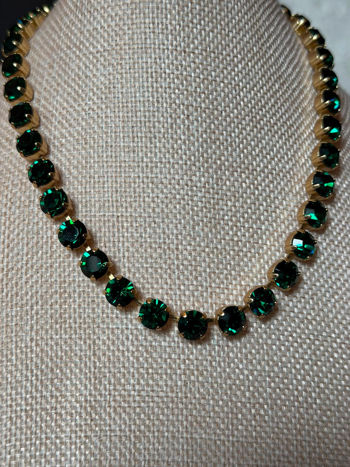 TOVA Oakland Necklace in Emerald