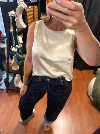 Anna Top